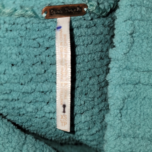 FREE PEOPLE - Be Yours Cowl Sweater Emerald Aura - Picture 6 of 6